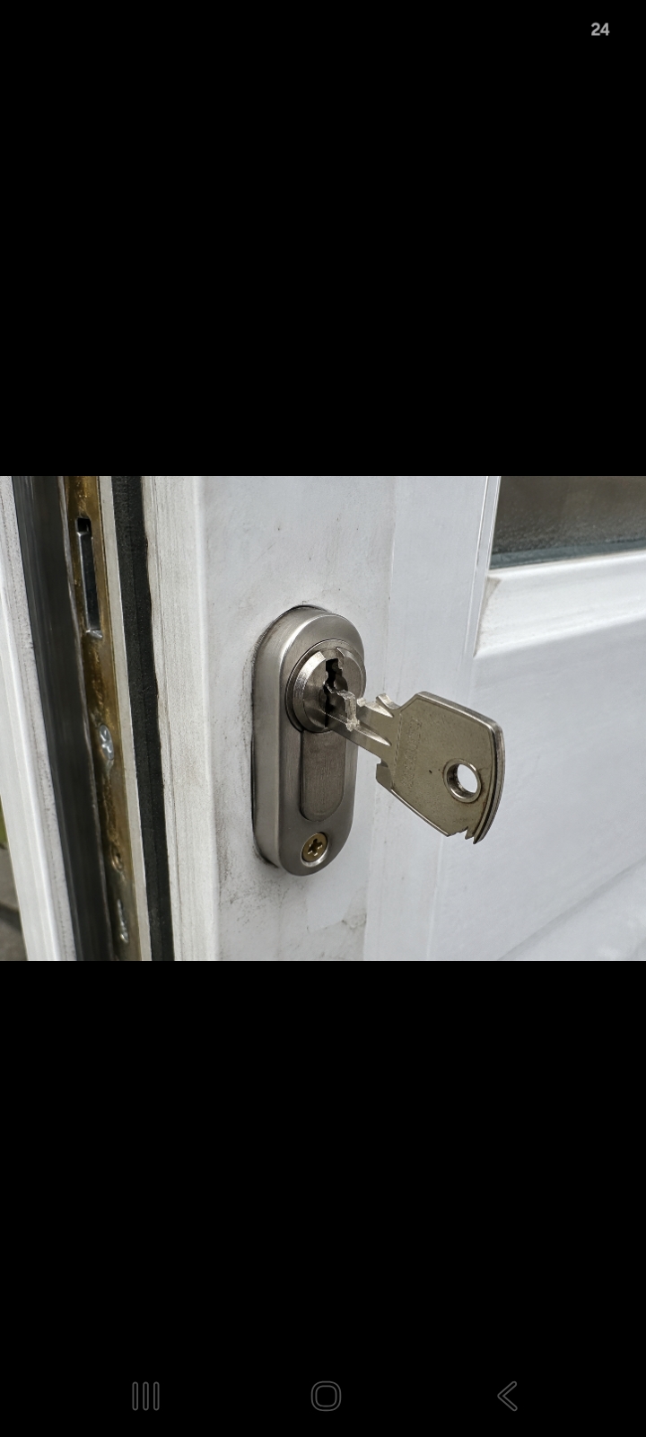Broken key snapped inside a door lock cylinder